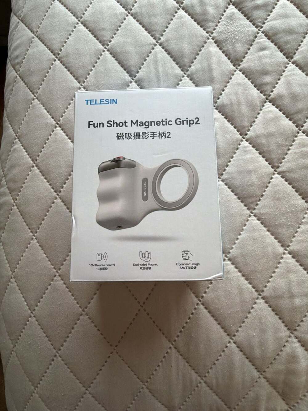 Fun Shot Magnetic Grip 2 Phone Camera Handle